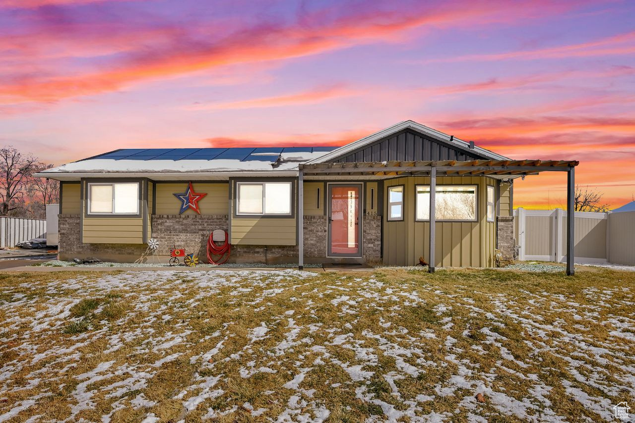 415 N 360, Clearfield, Utah image 3