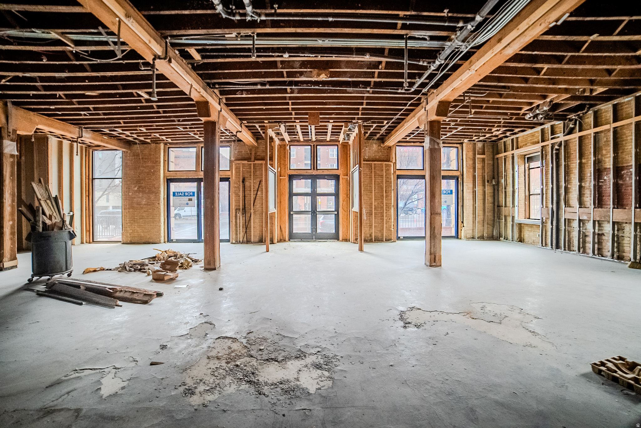 WAREHOUSE DISTRICT CONDOMINIUMS - Commercial Sale