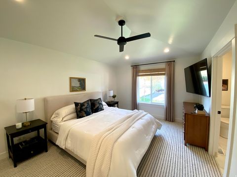 Tiny photo for 319 N LOAFER CANYON RD, Elk Ridge, UT 84651 (MLS # 2120700)