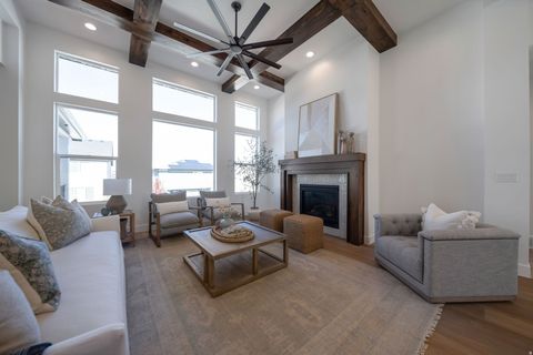 Tiny photo for 6602 W BRAEBURN WAY S, West Jordan, UT 84081 (MLS # 2121999)