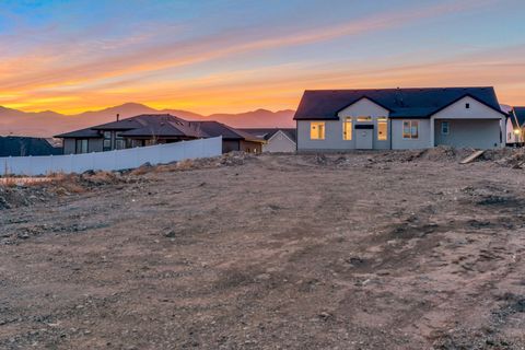 Tiny photo for 6602 W BRAEBURN WAY S, West Jordan, UT 84081 (MLS # 2121999)