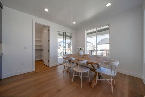 Tiny photo for 6602 W BRAEBURN WAY S, West Jordan, UT 84081 (MLS # 2121999)