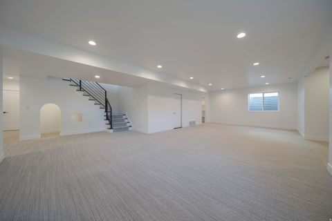 Tiny photo for 6602 W BRAEBURN WAY S, West Jordan, UT 84081 (MLS # 2121999)