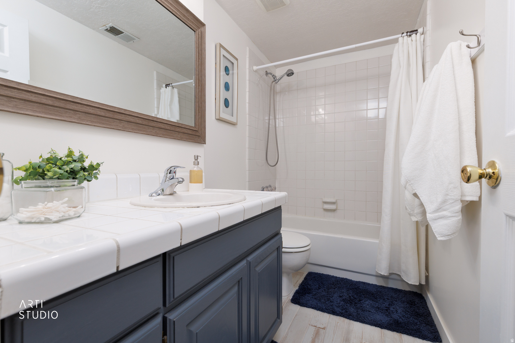 GRANITE MOUNTAIN ESTATES - Residential