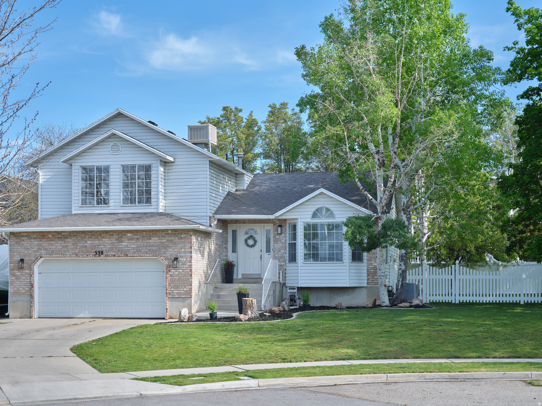 GRANITE MOUNTAIN ESTATES - Residential