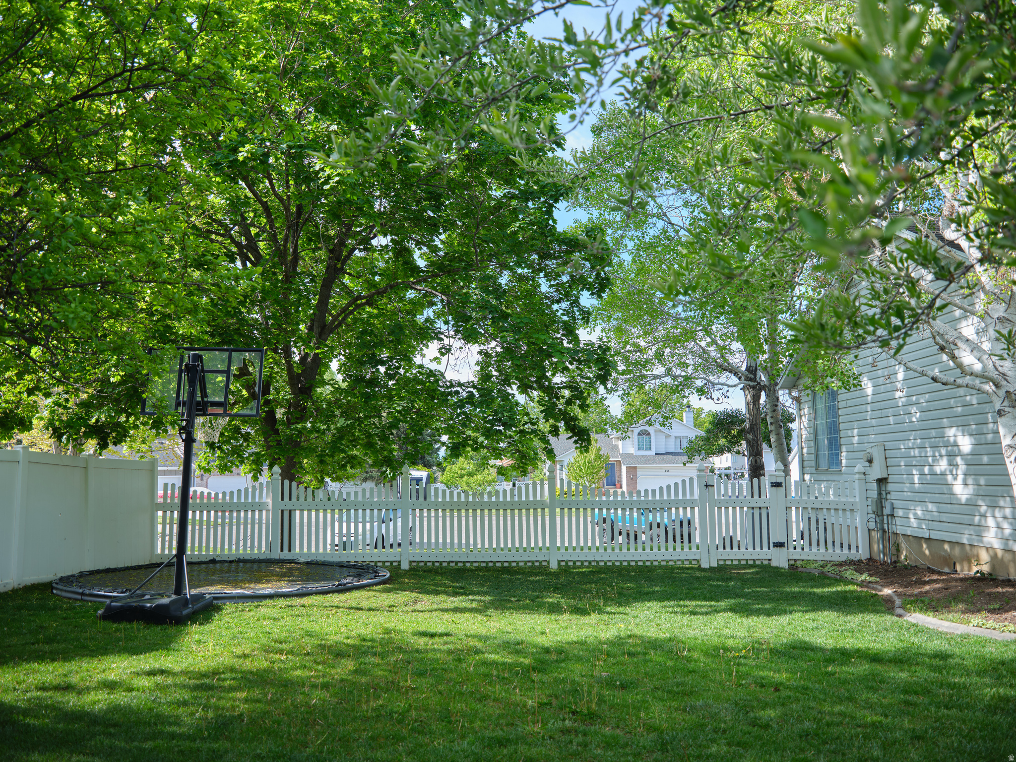 GRANITE MOUNTAIN ESTATES - Residential