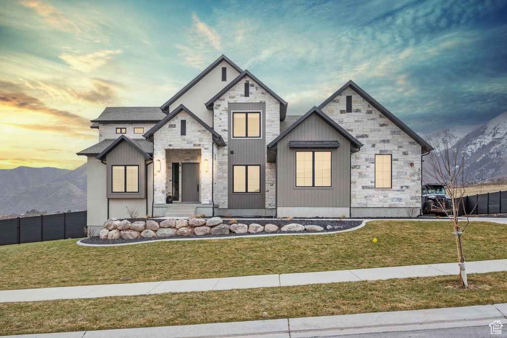 Photo for 310 S AUTUMN BLAZE CIR, Woodland Hills, UT 84653 (MLS # 2063782)