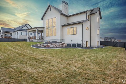 Tiny photo for 310 S AUTUMN BLAZE CIR, Woodland Hills, UT 84653 (MLS # 2063782)