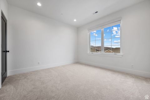 Tiny photo for 310 S AUTUMN BLAZE CIR, Woodland Hills, UT 84653 (MLS # 2063782)
