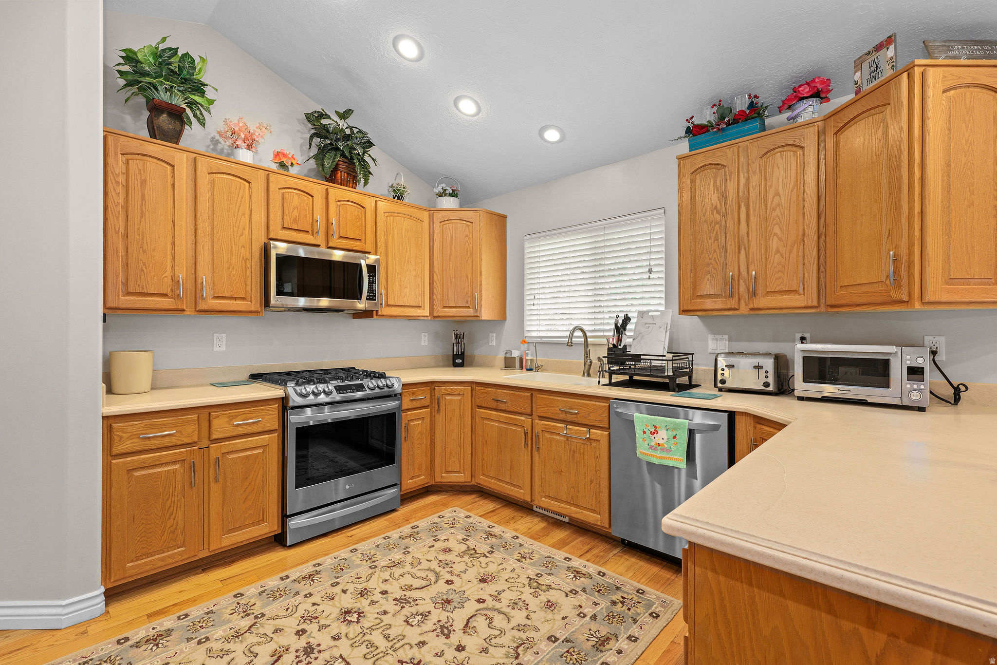 CANYON VIEW ESTATES - Residential