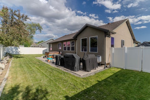 Tiny photo for 325 W 160 N, Clearfield, UT 84015 (MLS # 2159916)