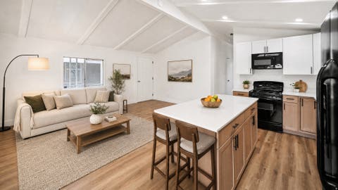 Mobile Home For Sale - 1240 W Goldfinch St #44<br/> Salt Lake City, UT 84123