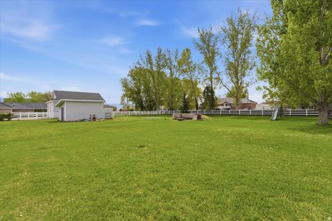 Tiny photo for 6237 W 4600 S, Hooper, UT 84315 (MLS # 2151985)