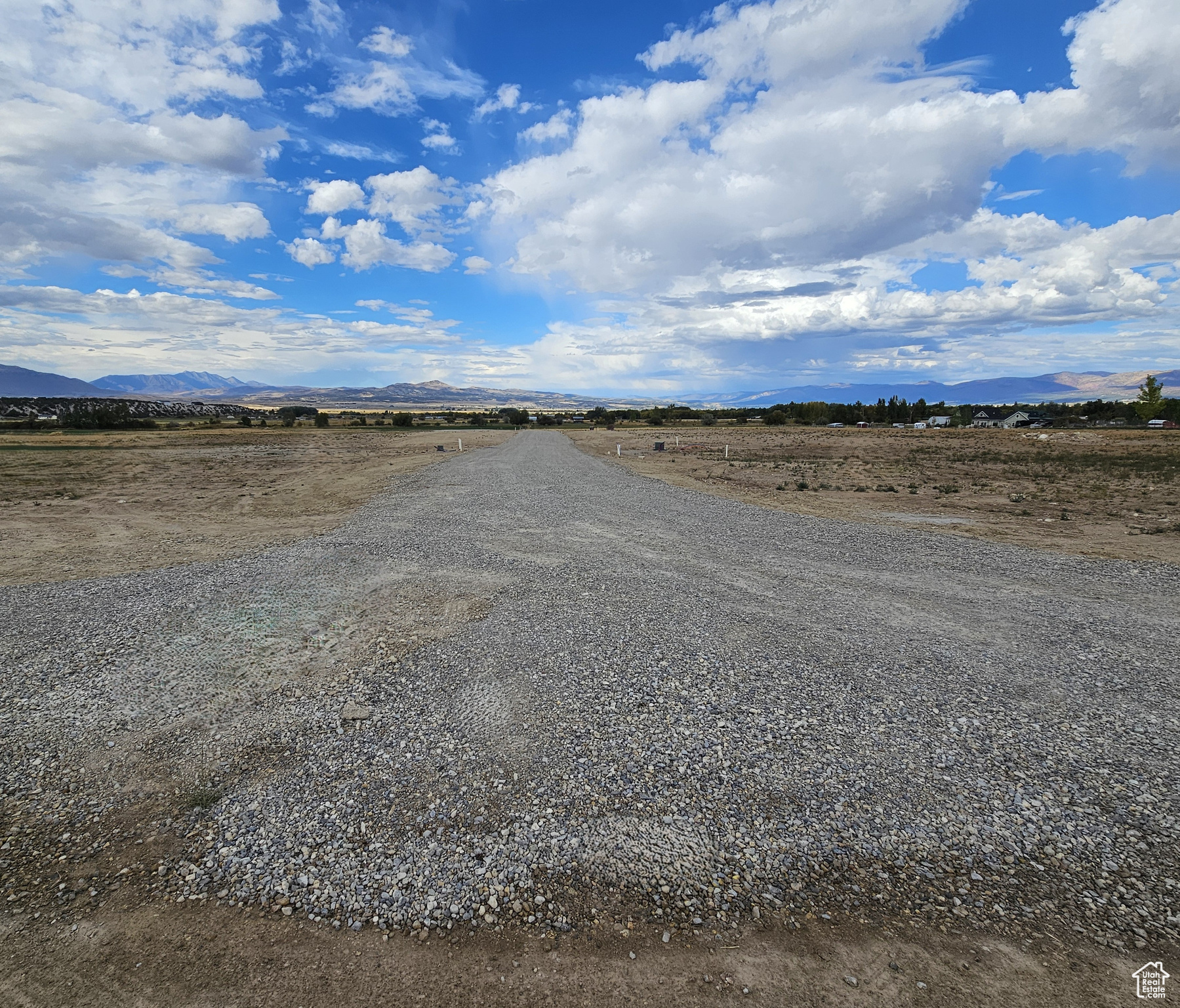 CRAWFORD CIRCLE - Land