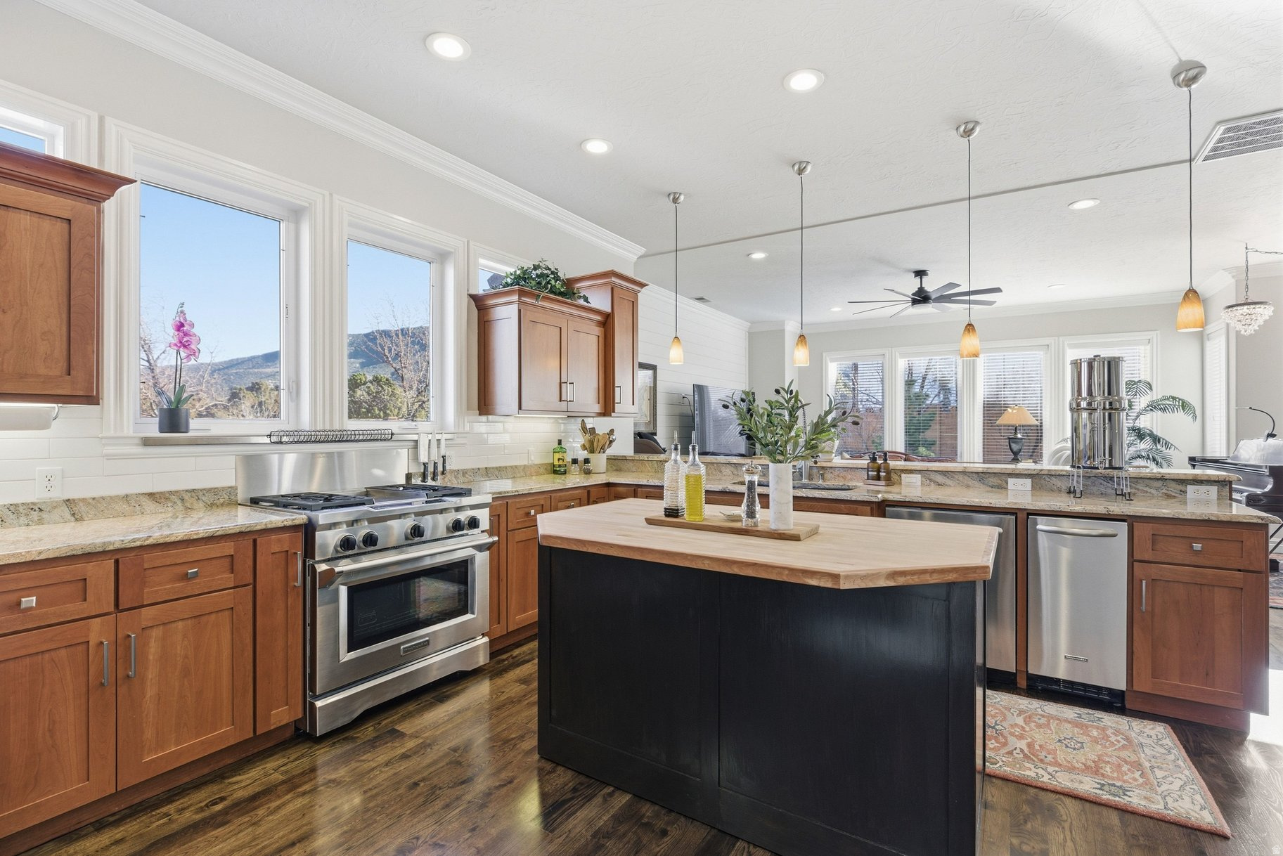 ASHDOWN FOREST - Residential