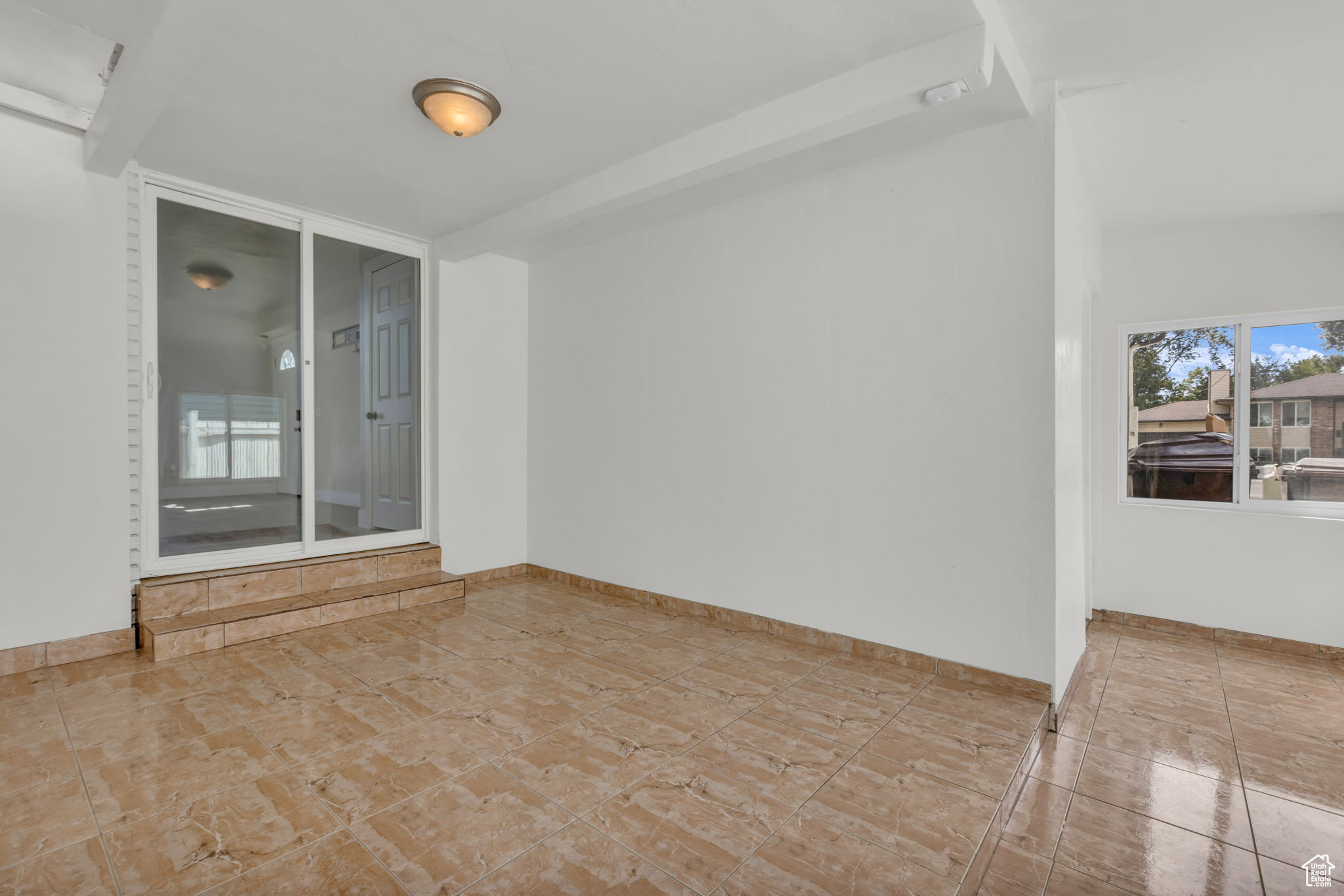 FOX SHADOW - Residential