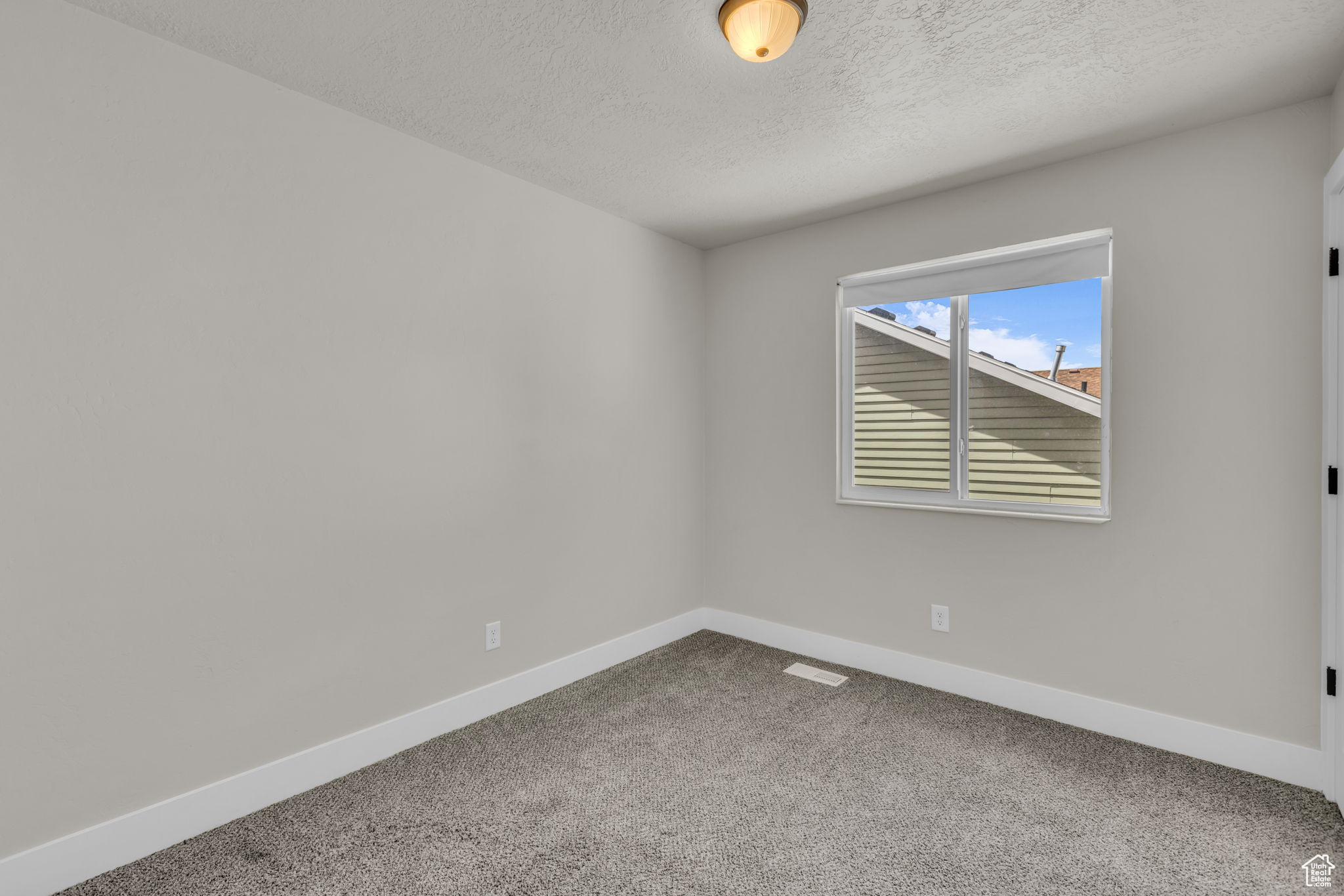 FOX SHADOW - Residential