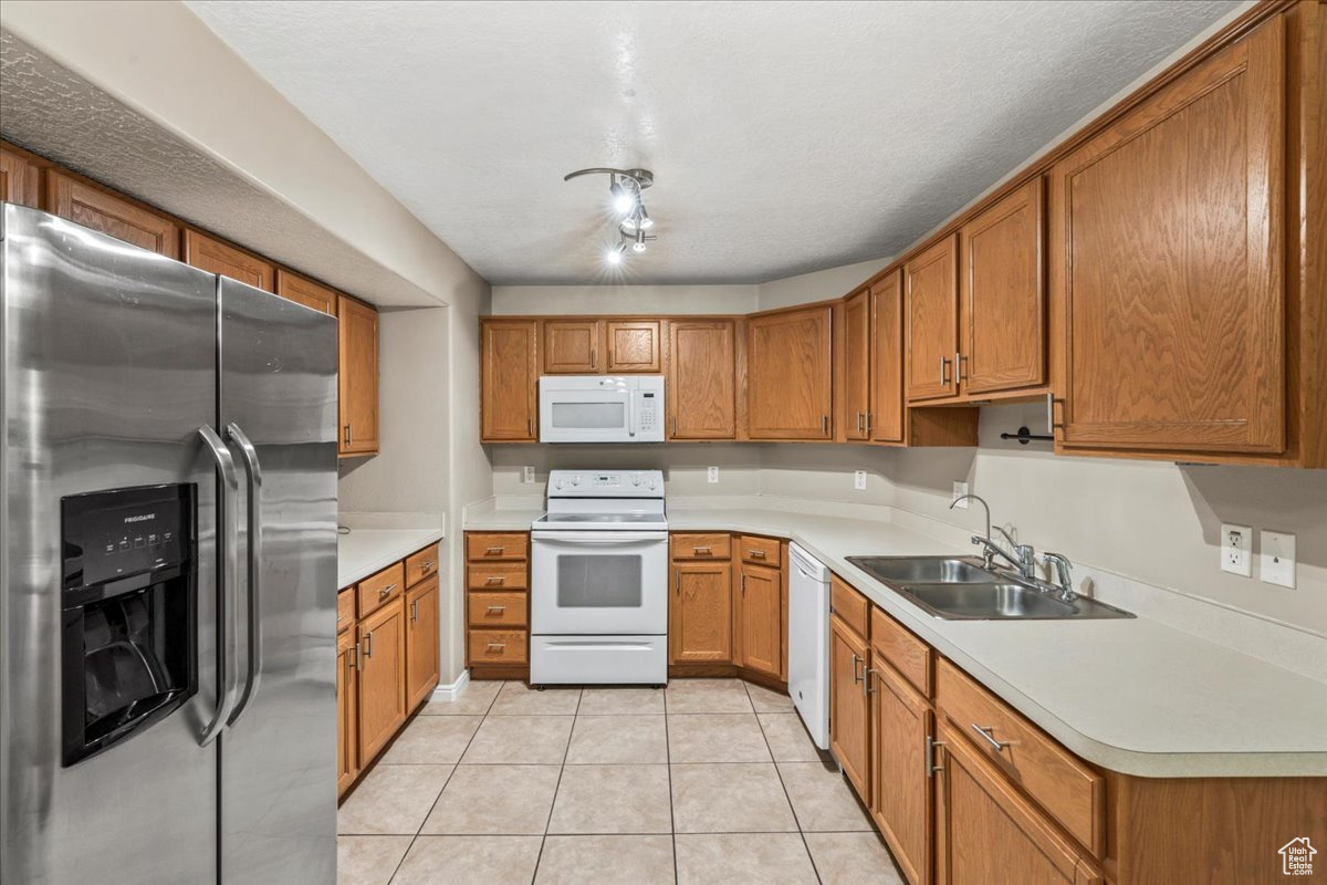 WILLOW SPRINGS - Residential