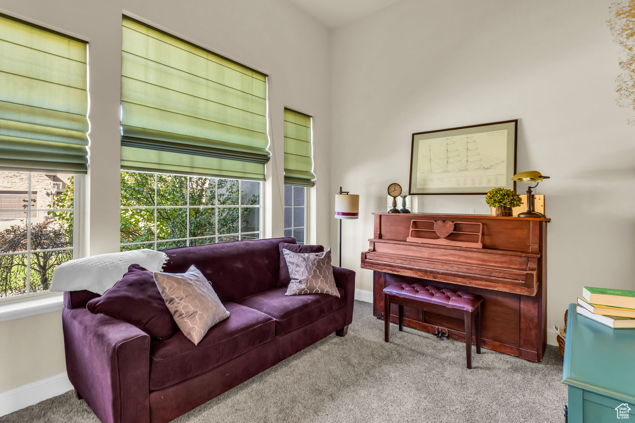 ASPEN CREST - Residential