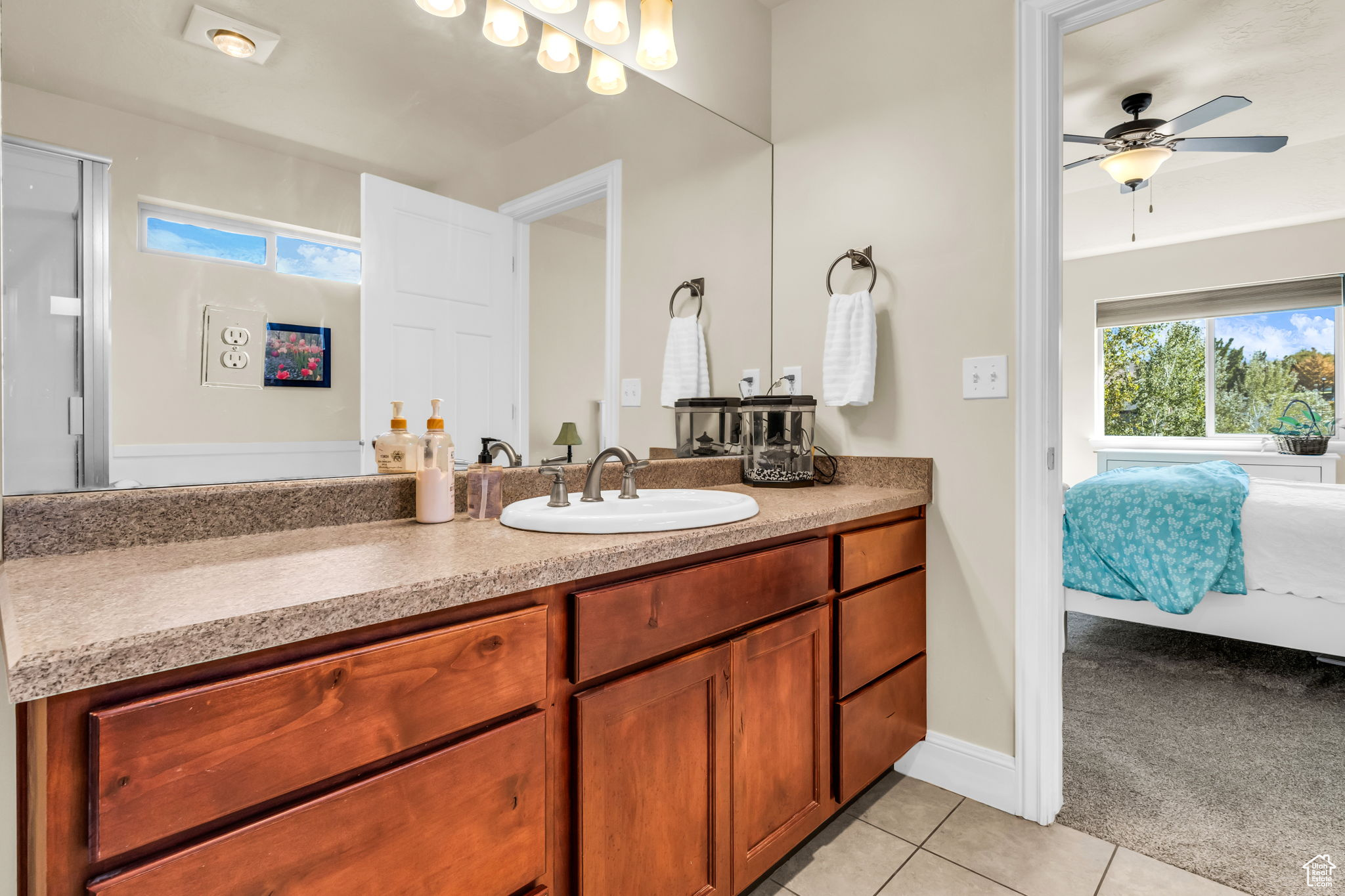 ASPEN CREST - Residential