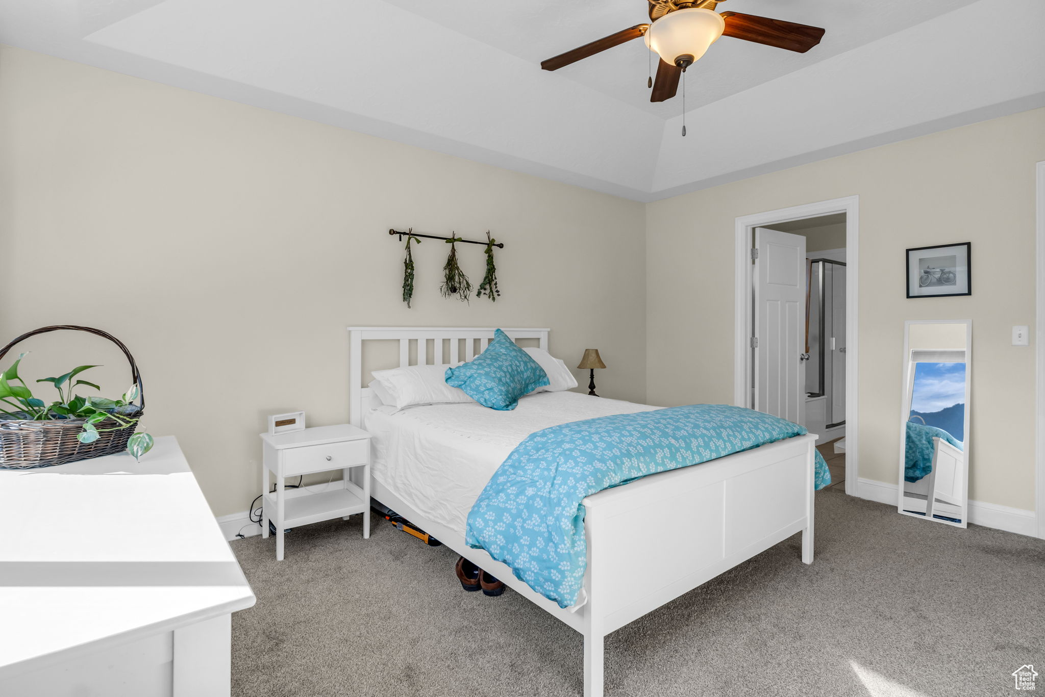 ASPEN CREST - Residential