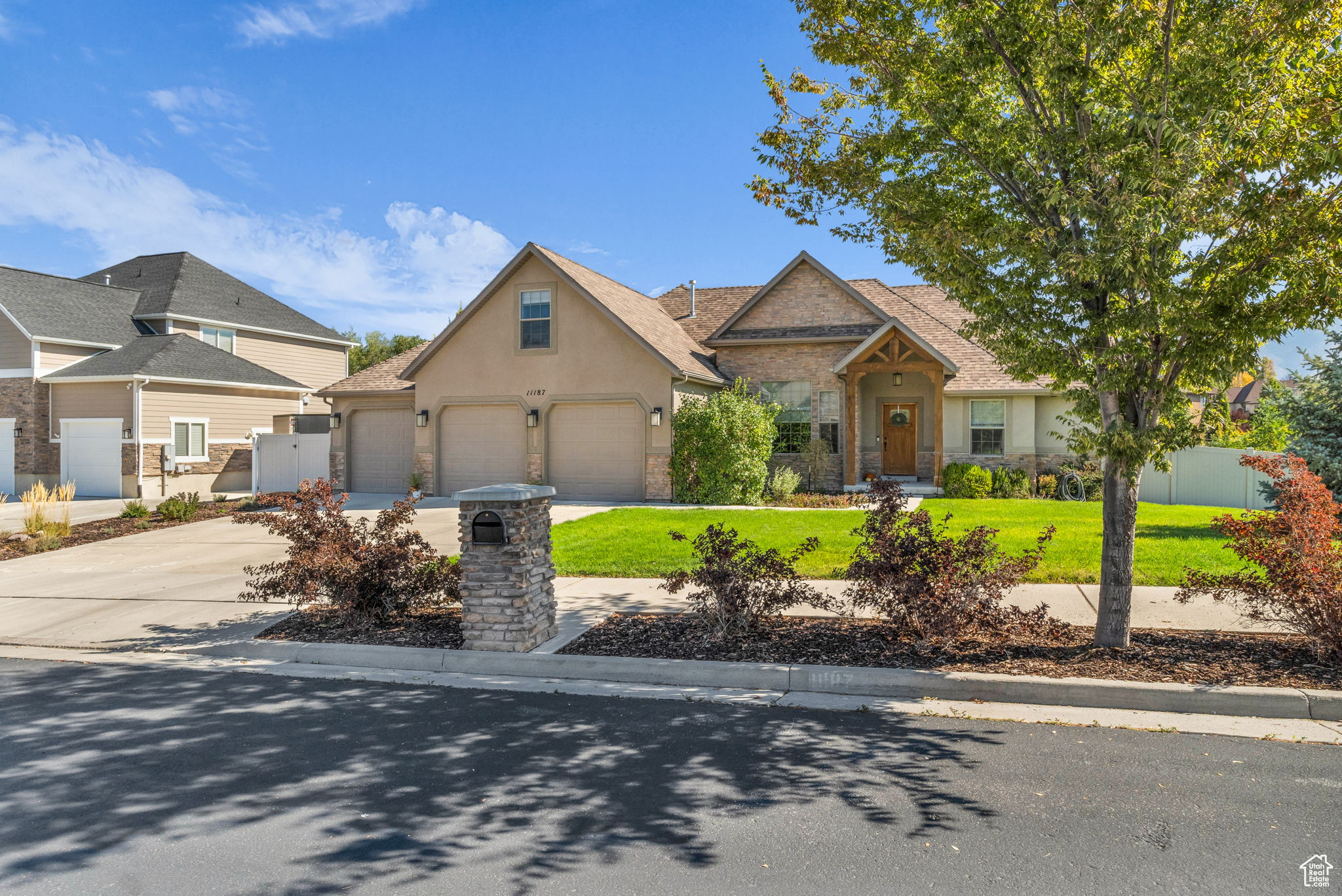 ASPEN CREST - Residential