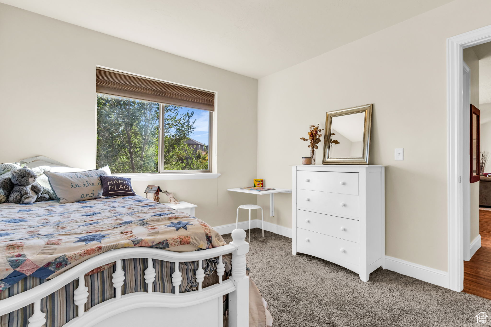 ASPEN CREST - Residential
