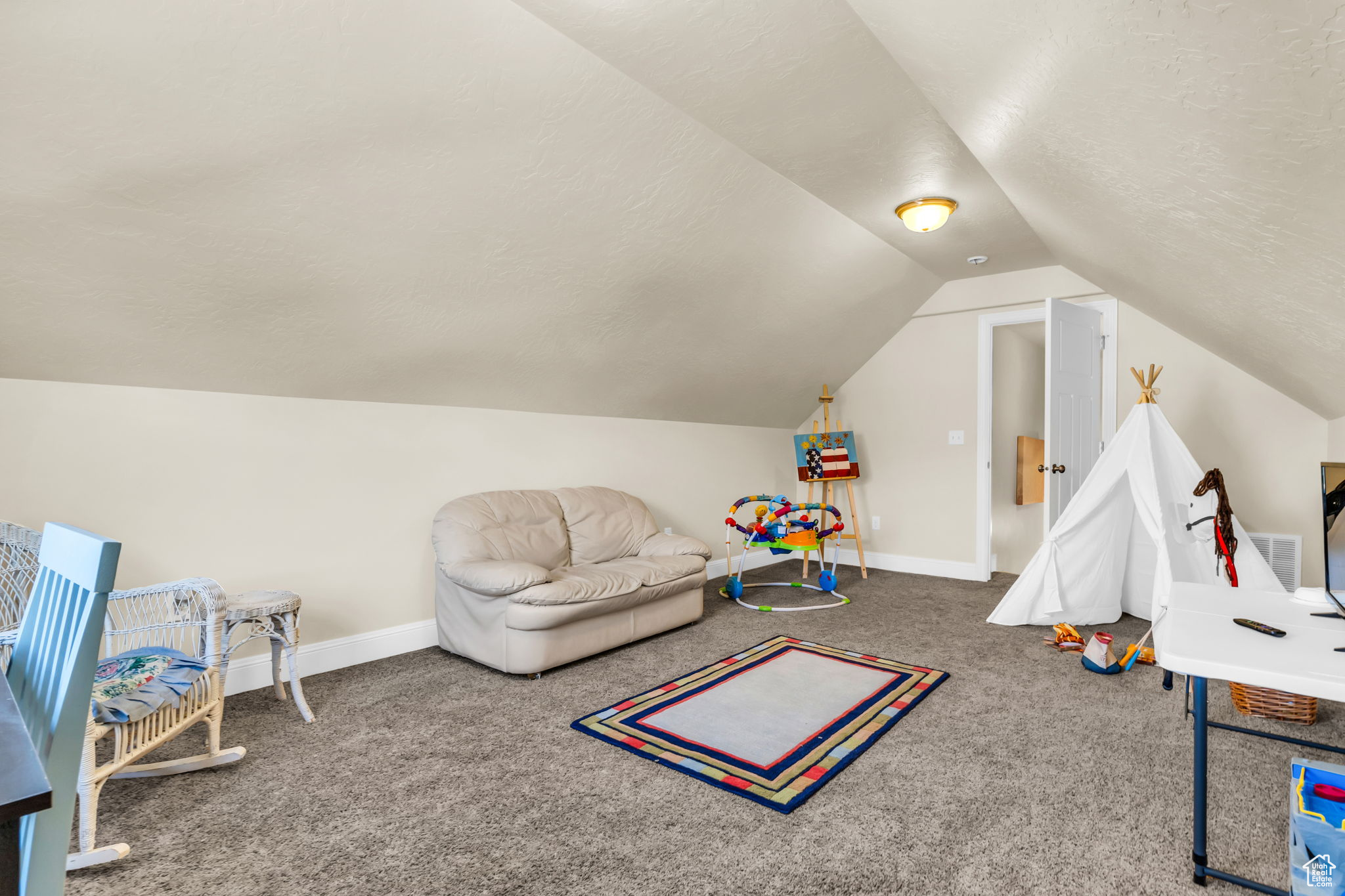 ASPEN CREST - Residential