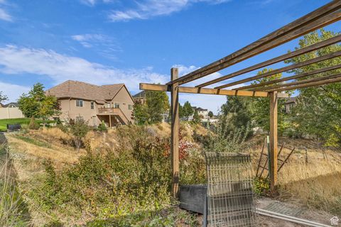 Tiny photo for 11187 S DEVON VIEW DR W, South Jordan, UT 84095 (MLS # 2116874)