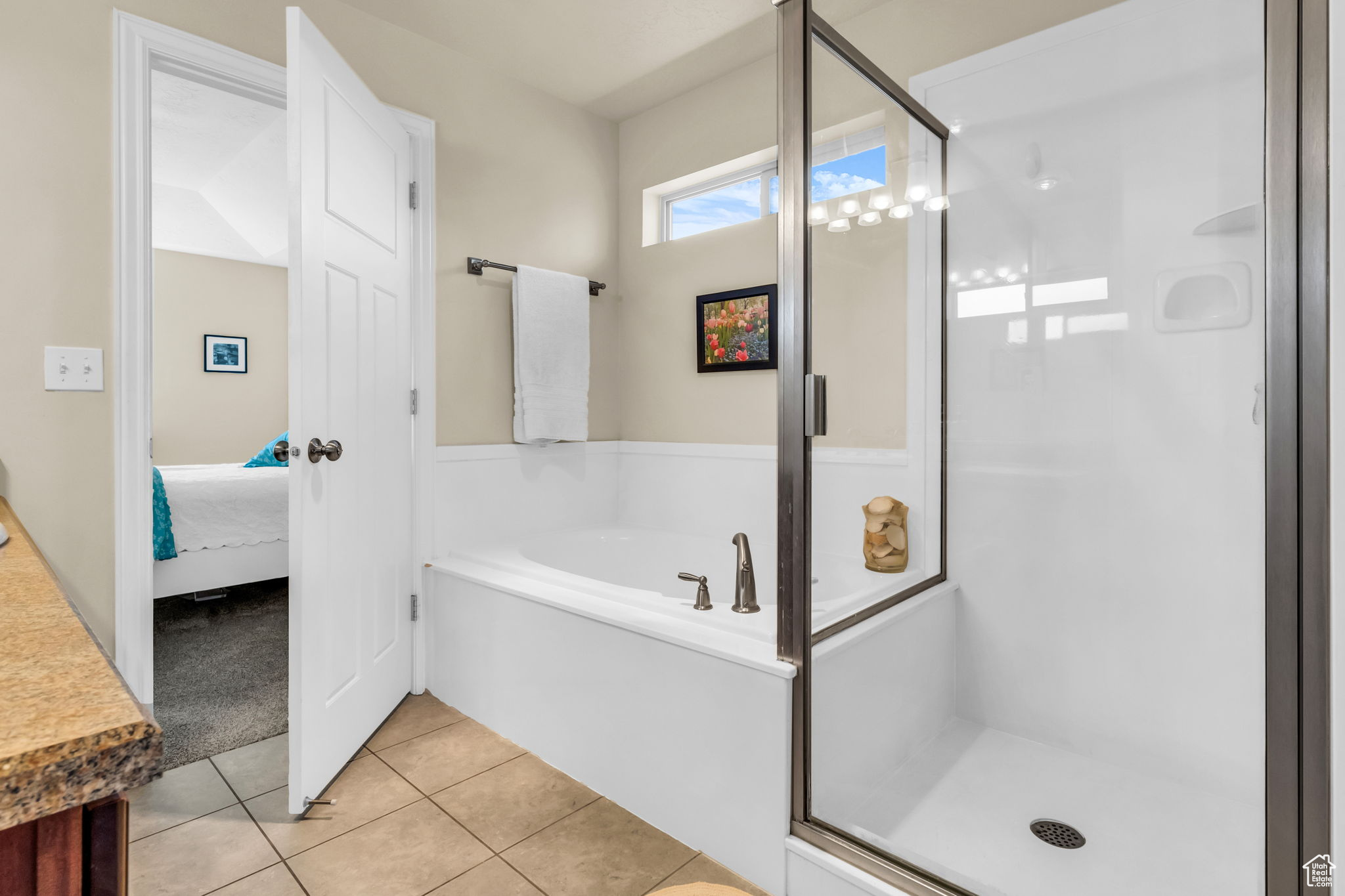 ASPEN CREST - Residential