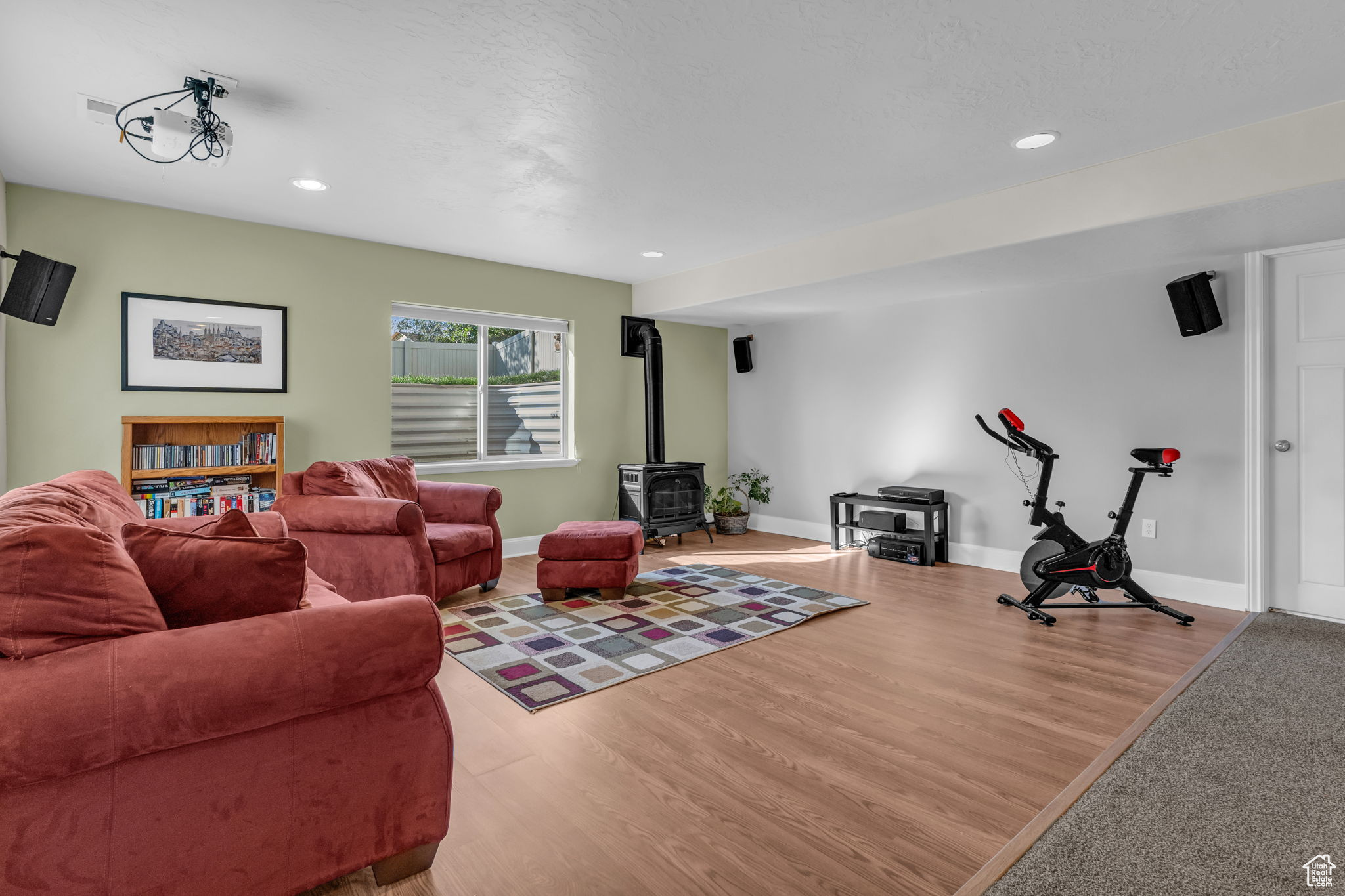 ASPEN CREST - Residential