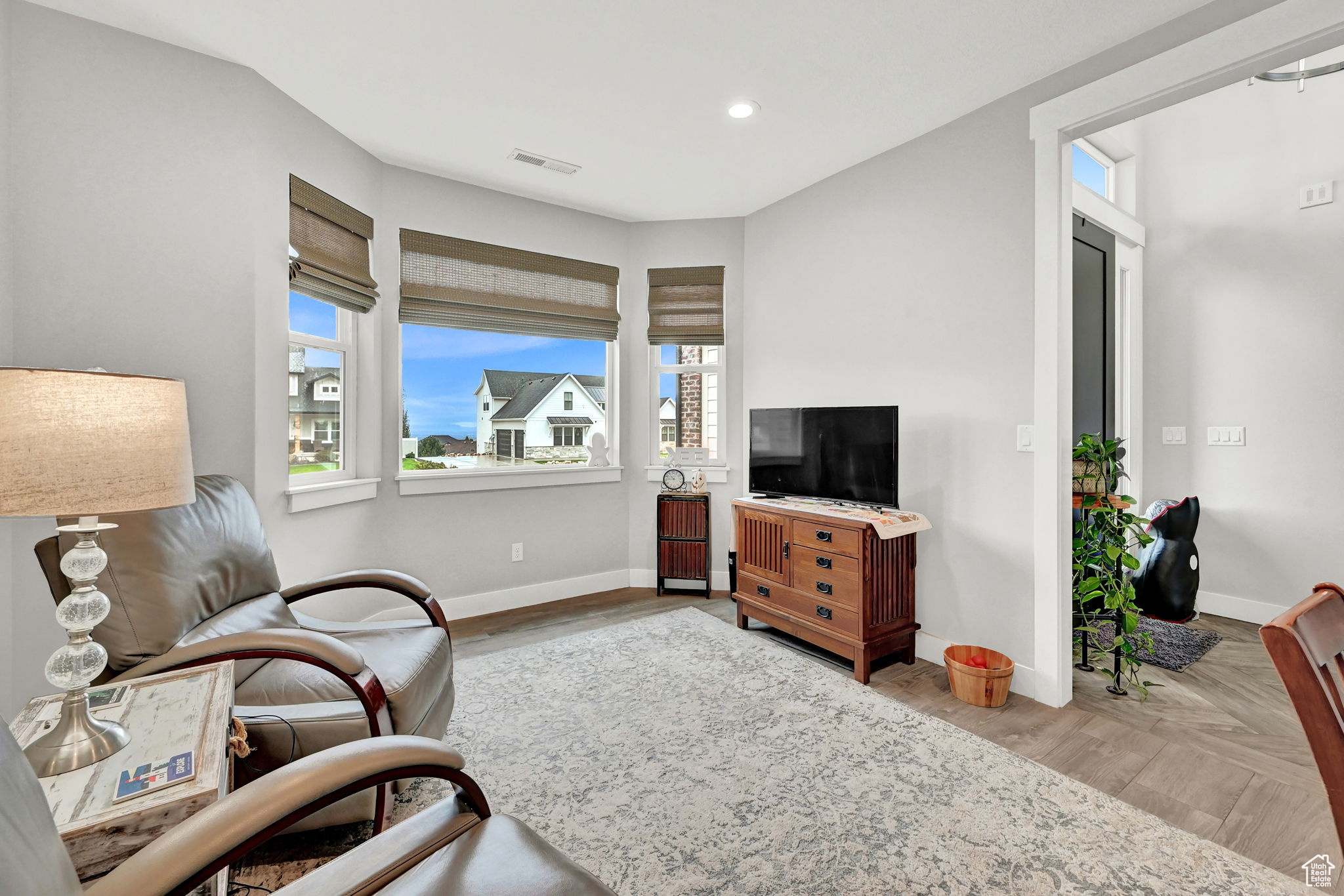 North Ogden, Utah 84414, United States, 4 Bedrooms Bedrooms, ,3 BathroomsBathrooms,Residential,Active,38150