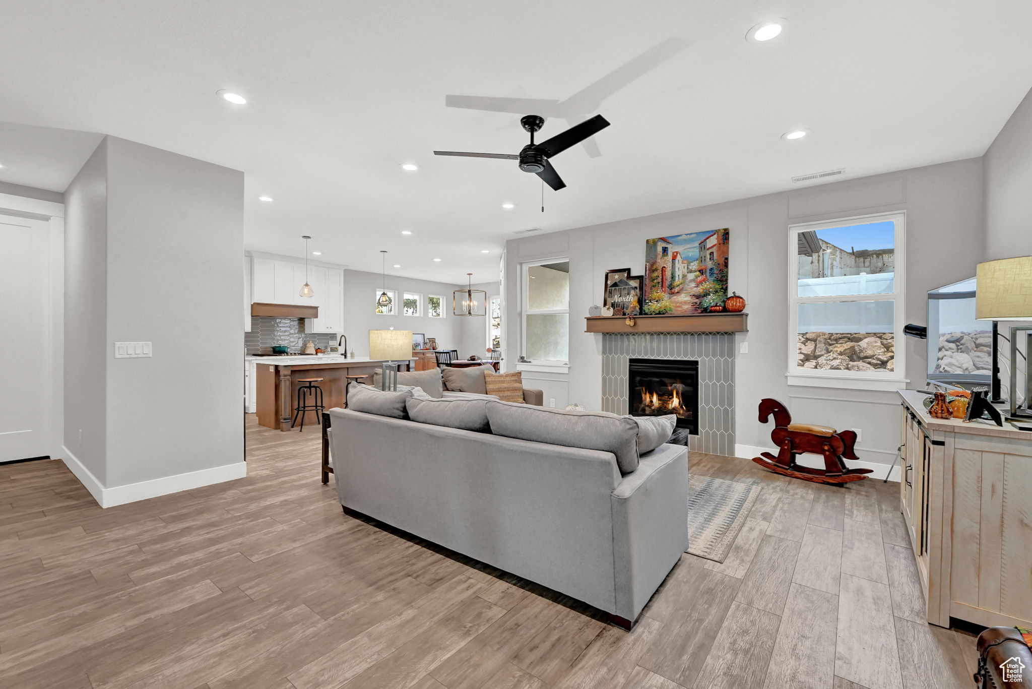 North Ogden, Utah 84414, United States, 4 Bedrooms Bedrooms, ,3 BathroomsBathrooms,Residential,Active,38150