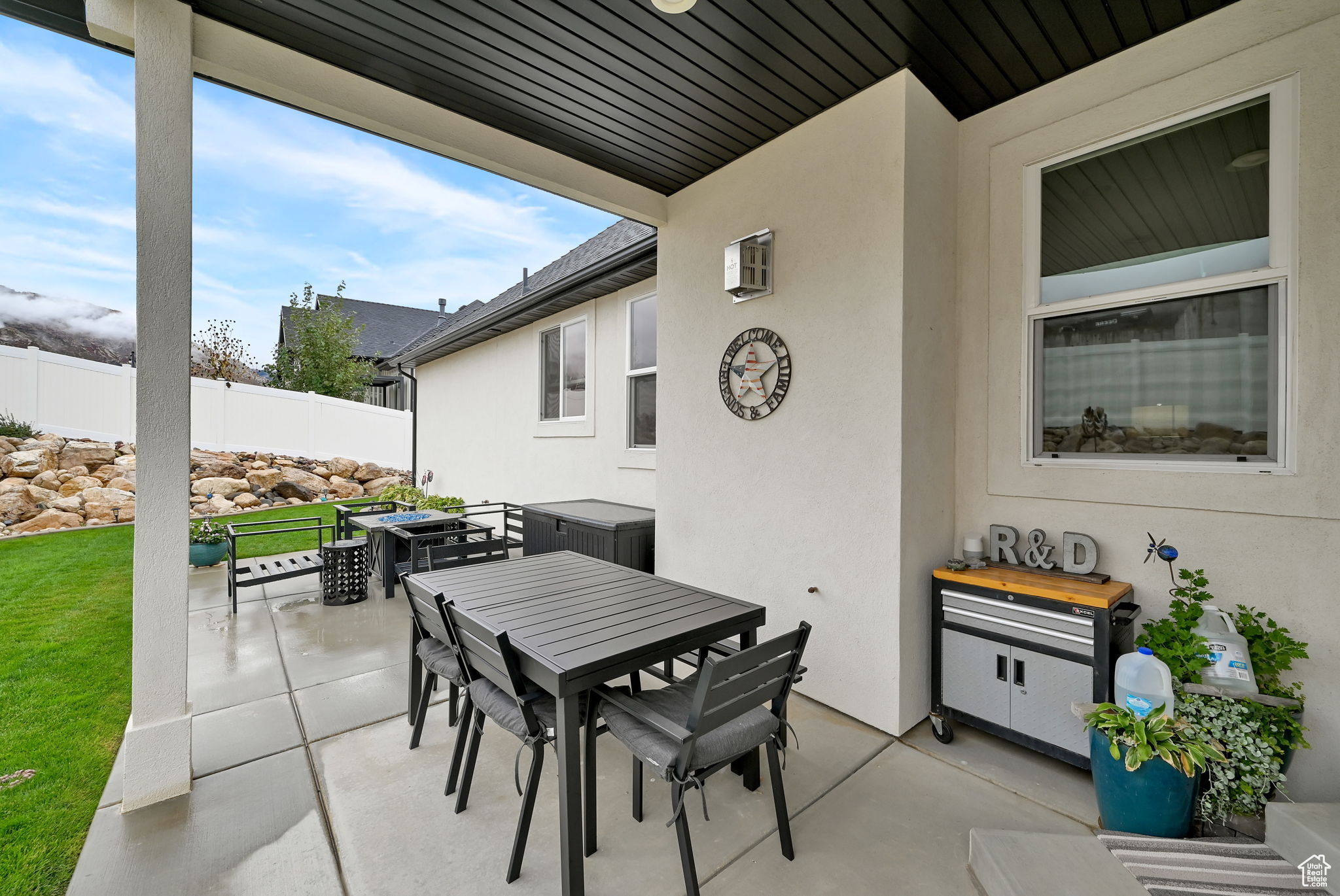 North Ogden, Utah 84414, United States, 4 Bedrooms Bedrooms, ,3 BathroomsBathrooms,Residential,Active,38150