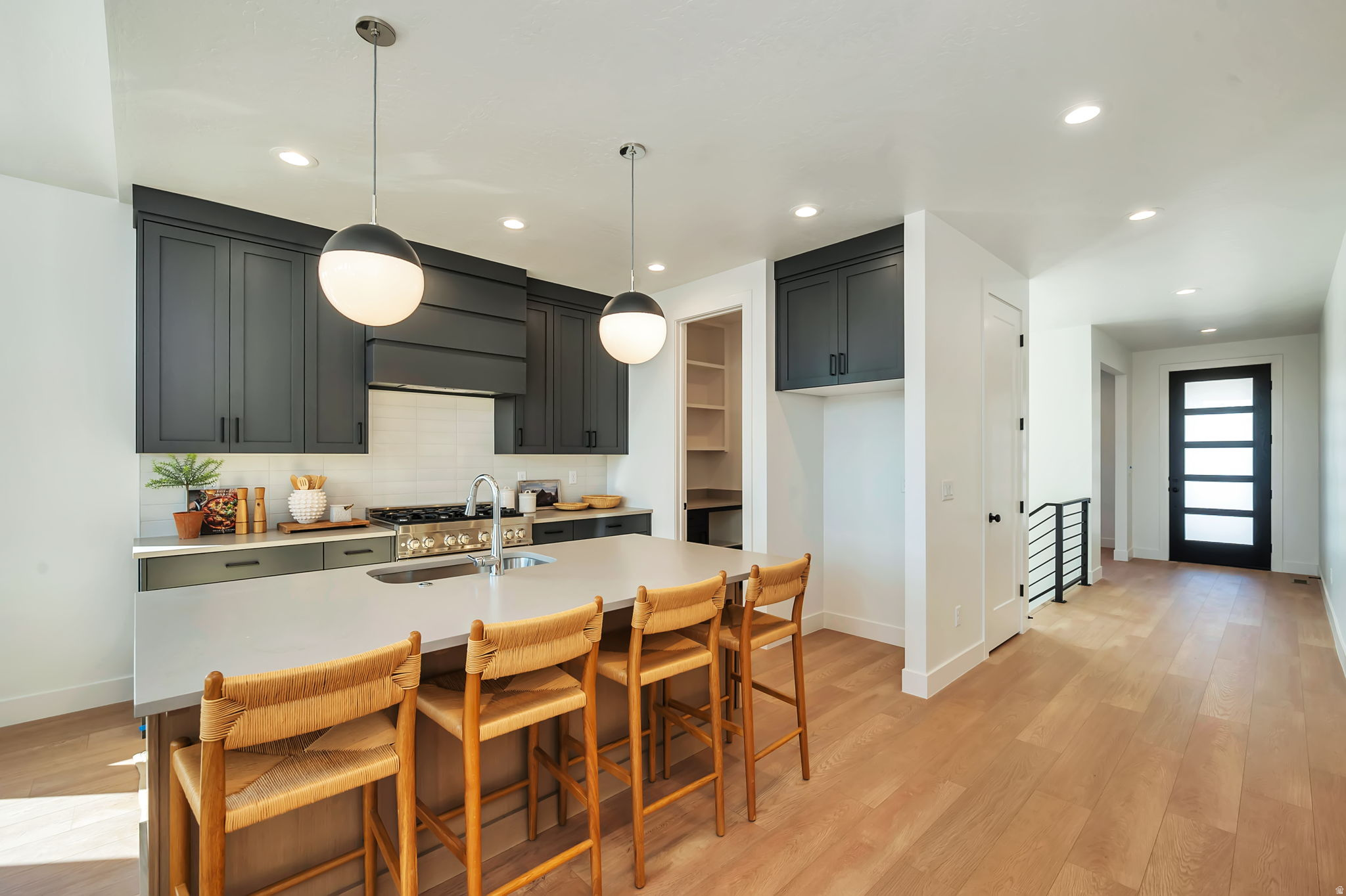 SUMMERHILL LANE - Residential