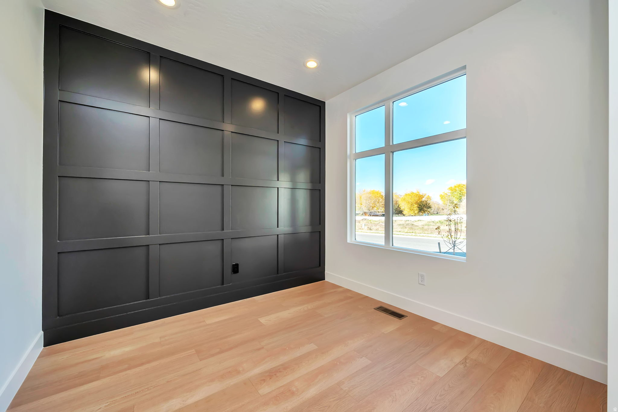 SUMMERHILL LANE - Residential