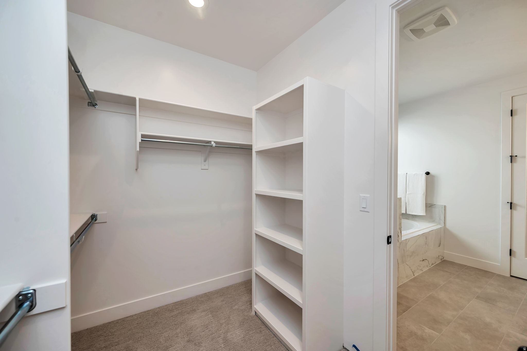 SUMMERHILL LANE - Residential