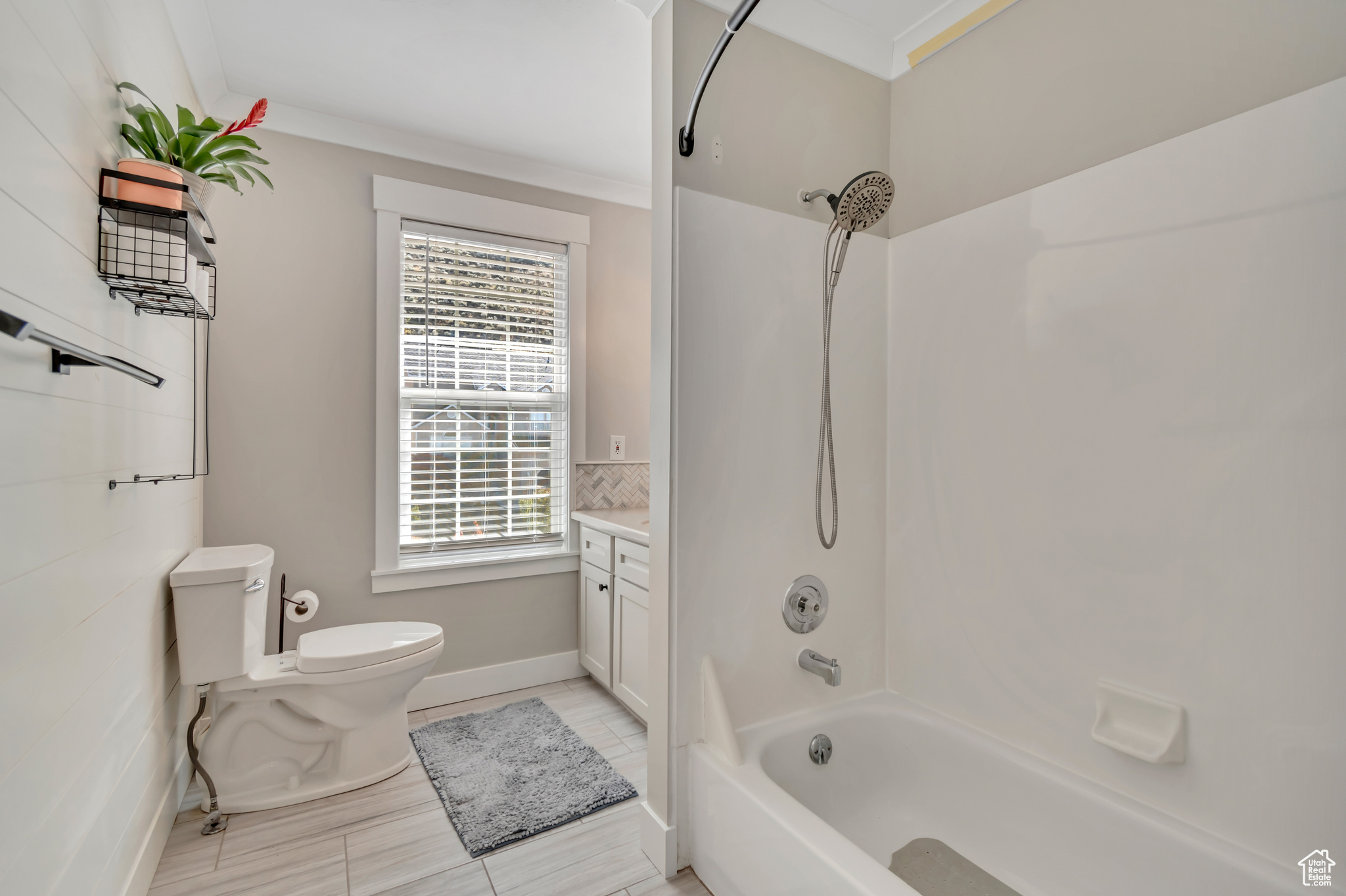 CENTENNIAL HEIGHTS - Residential