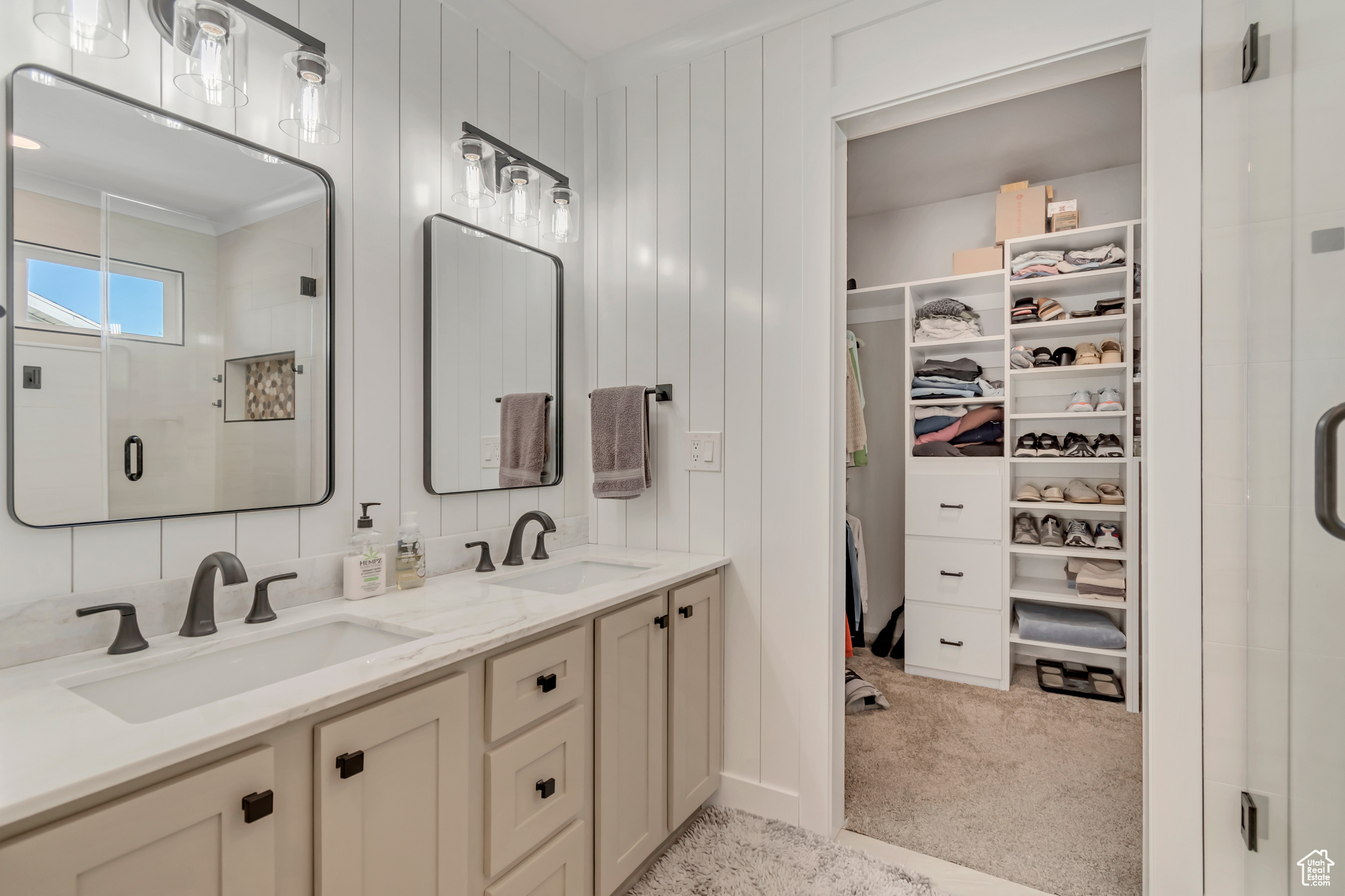 CENTENNIAL HEIGHTS - Residential