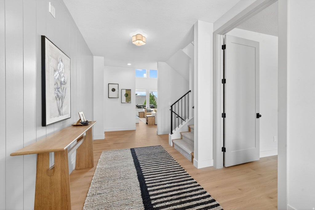 Photo of 644 S 1600 W, Lehi, UT 84043 (MLS # 2164426)