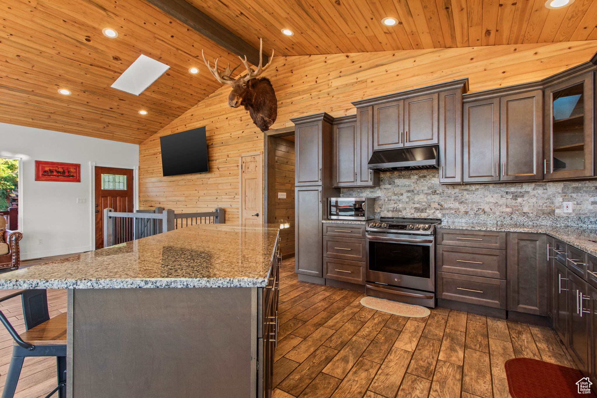 LAKE ROCKPORT ESTATES - Residential
