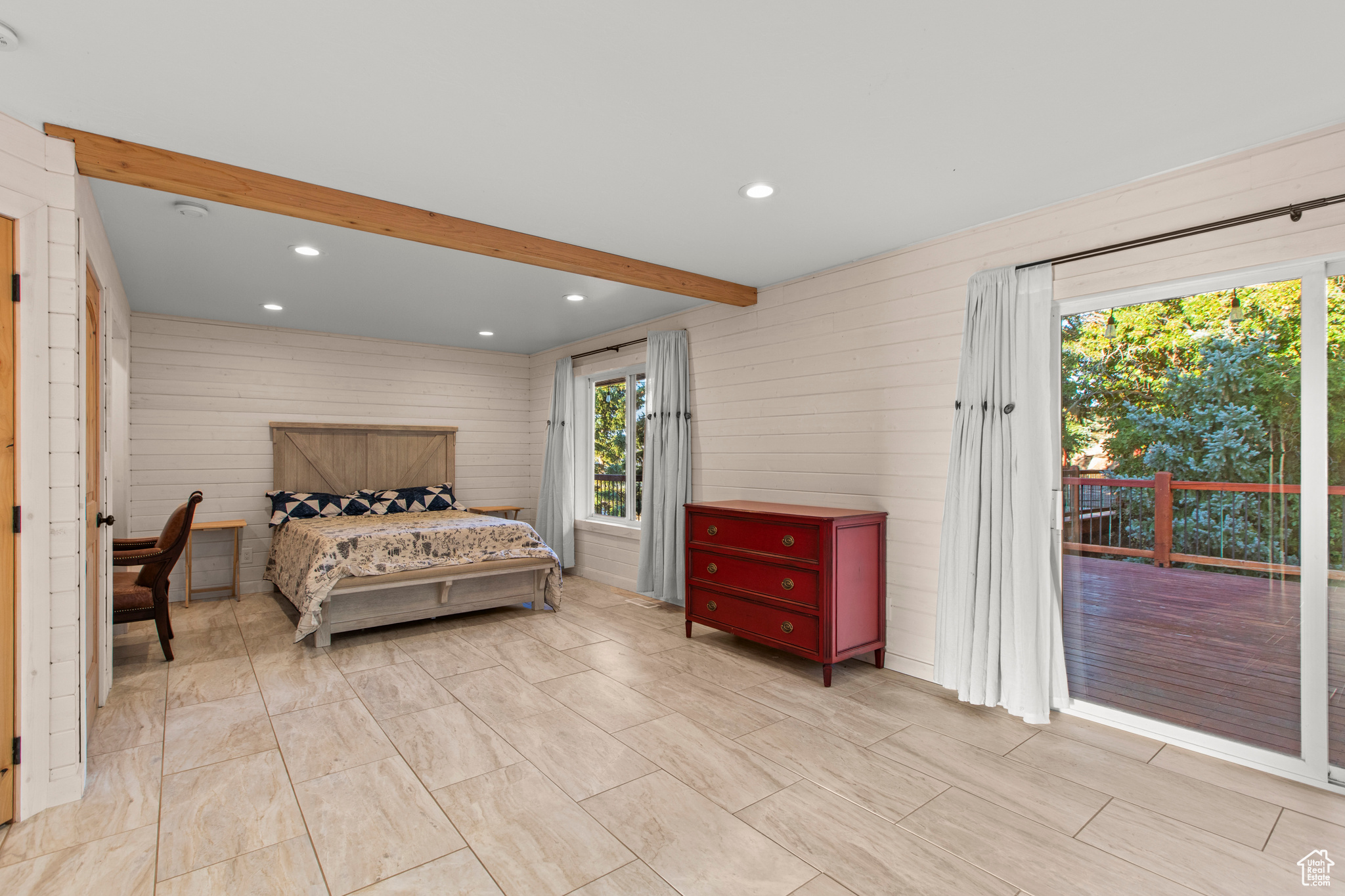 LAKE ROCKPORT ESTATES - Residential