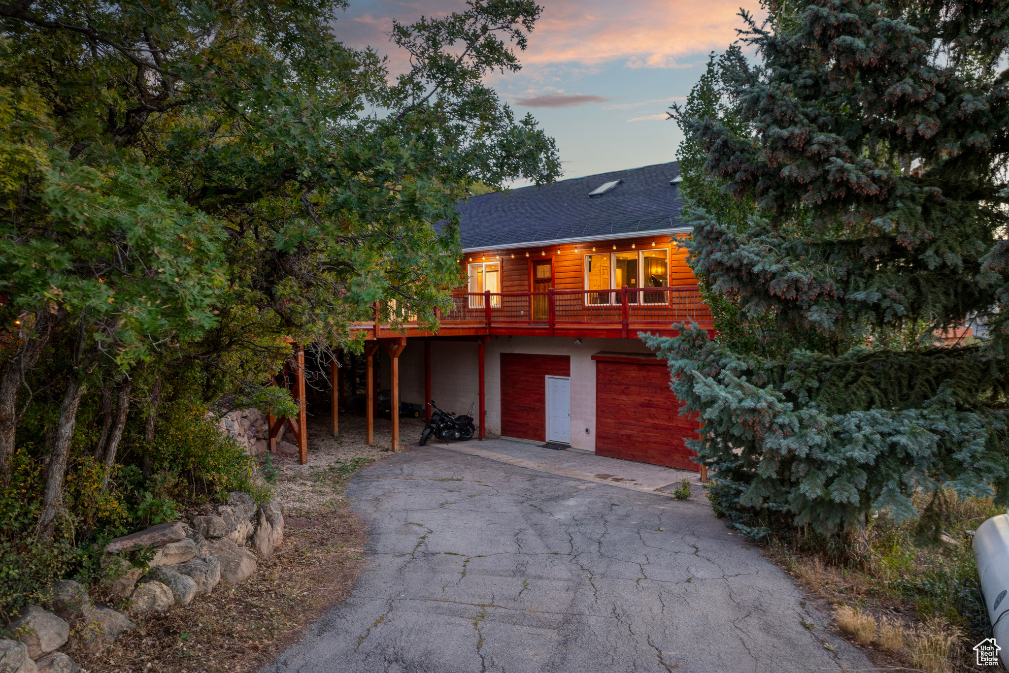 LAKE ROCKPORT ESTATES - Residential
