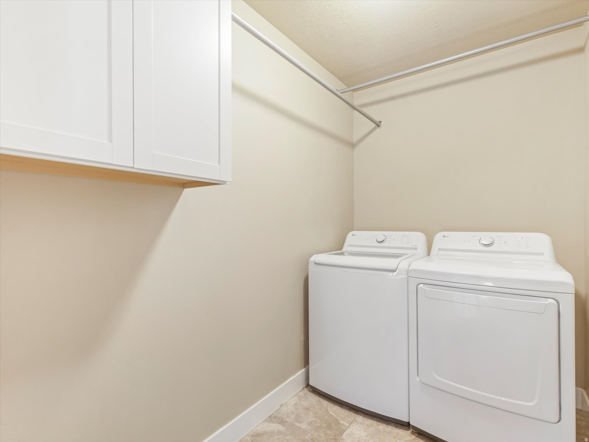 COVE AT HERRIMAN SPRINGS - Residential