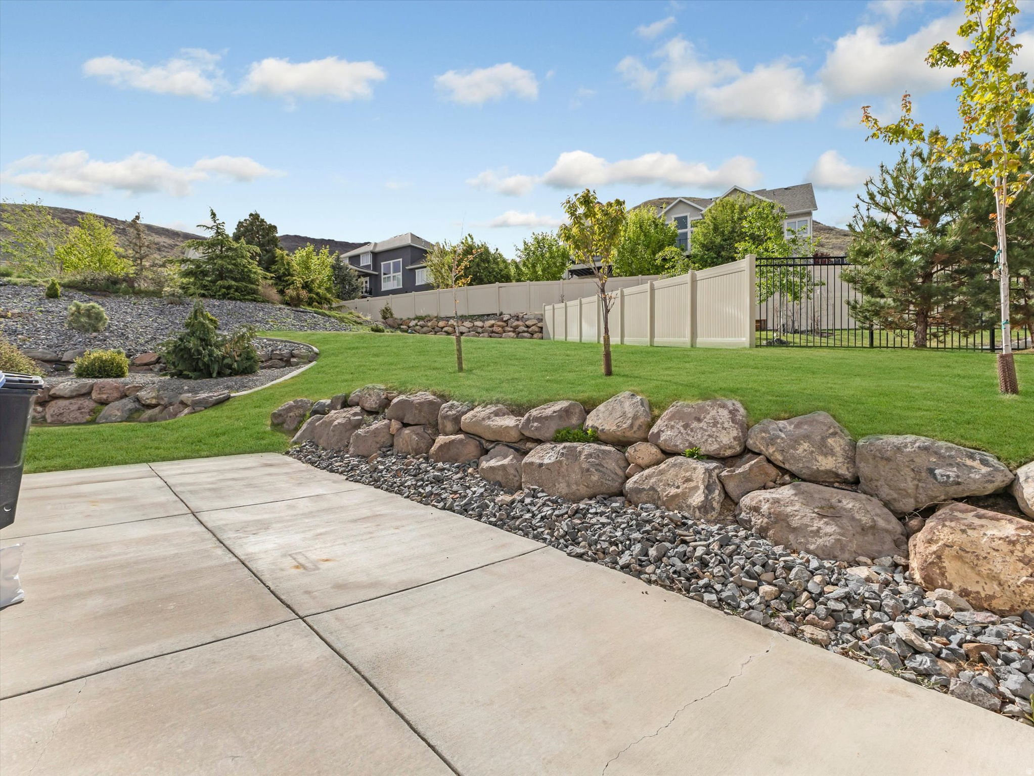 COVE AT HERRIMAN SPRINGS - Residential