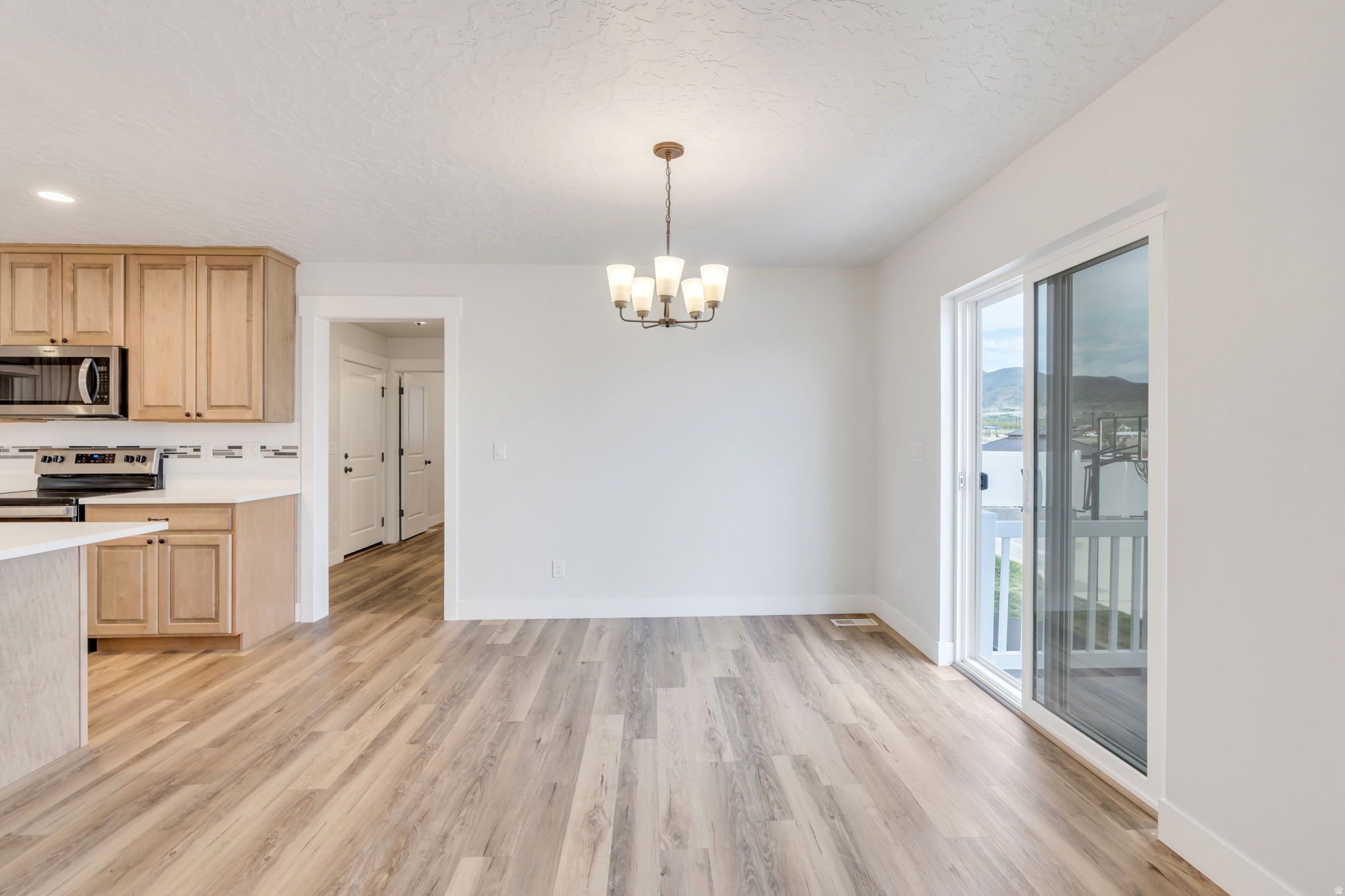 SKYVIEW EST - Residential