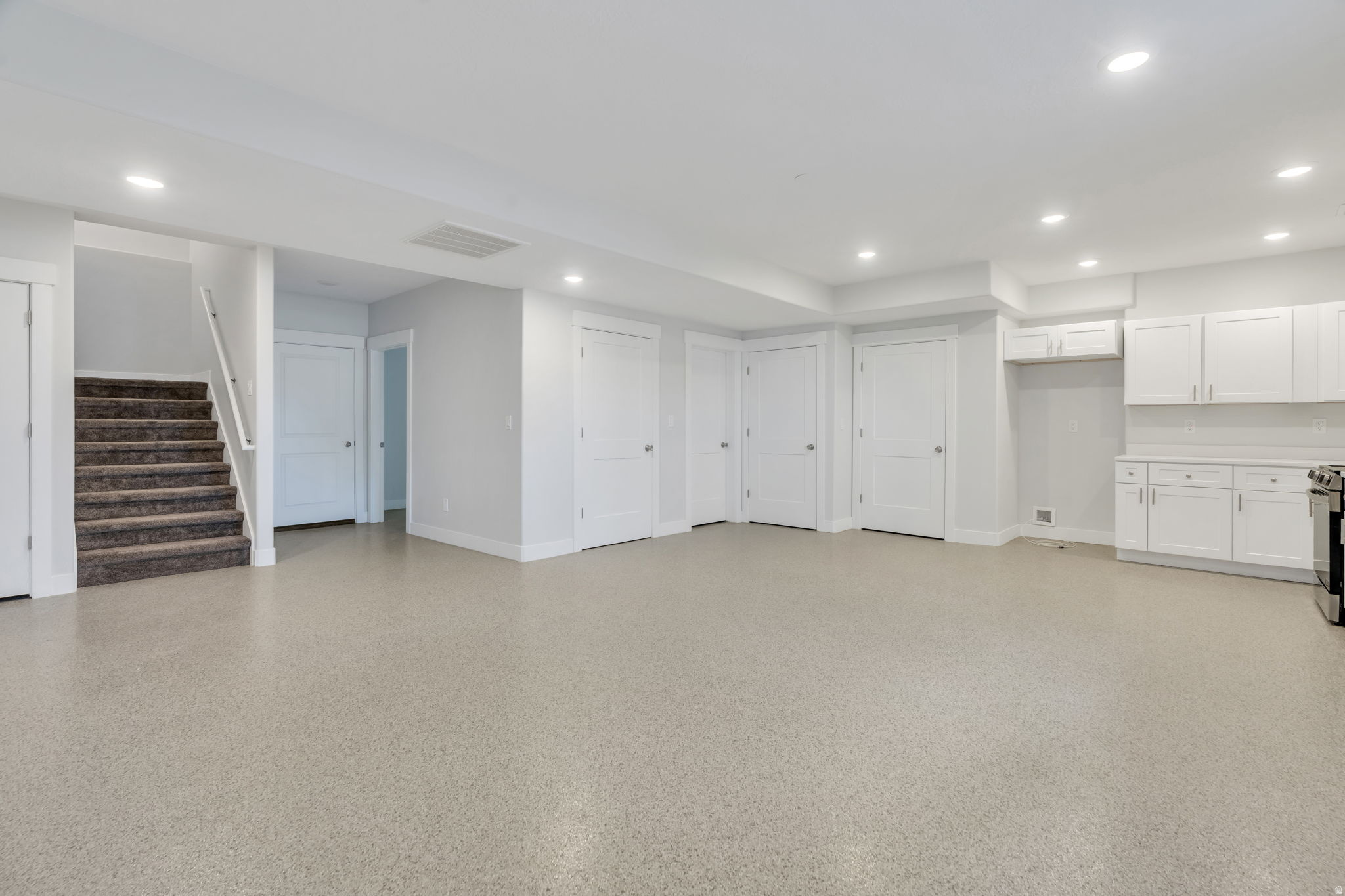SKYVIEW EST - Residential