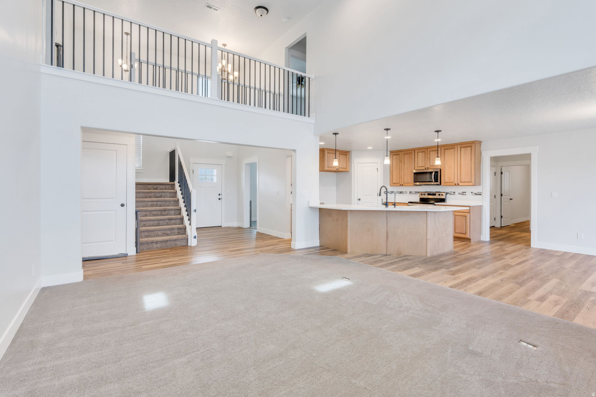SKYVIEW EST - Residential