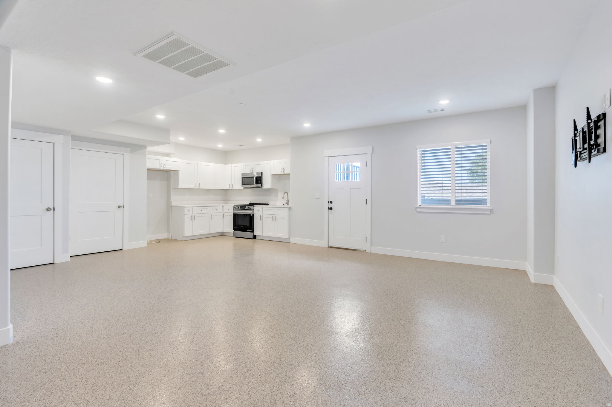 SKYVIEW EST - Residential