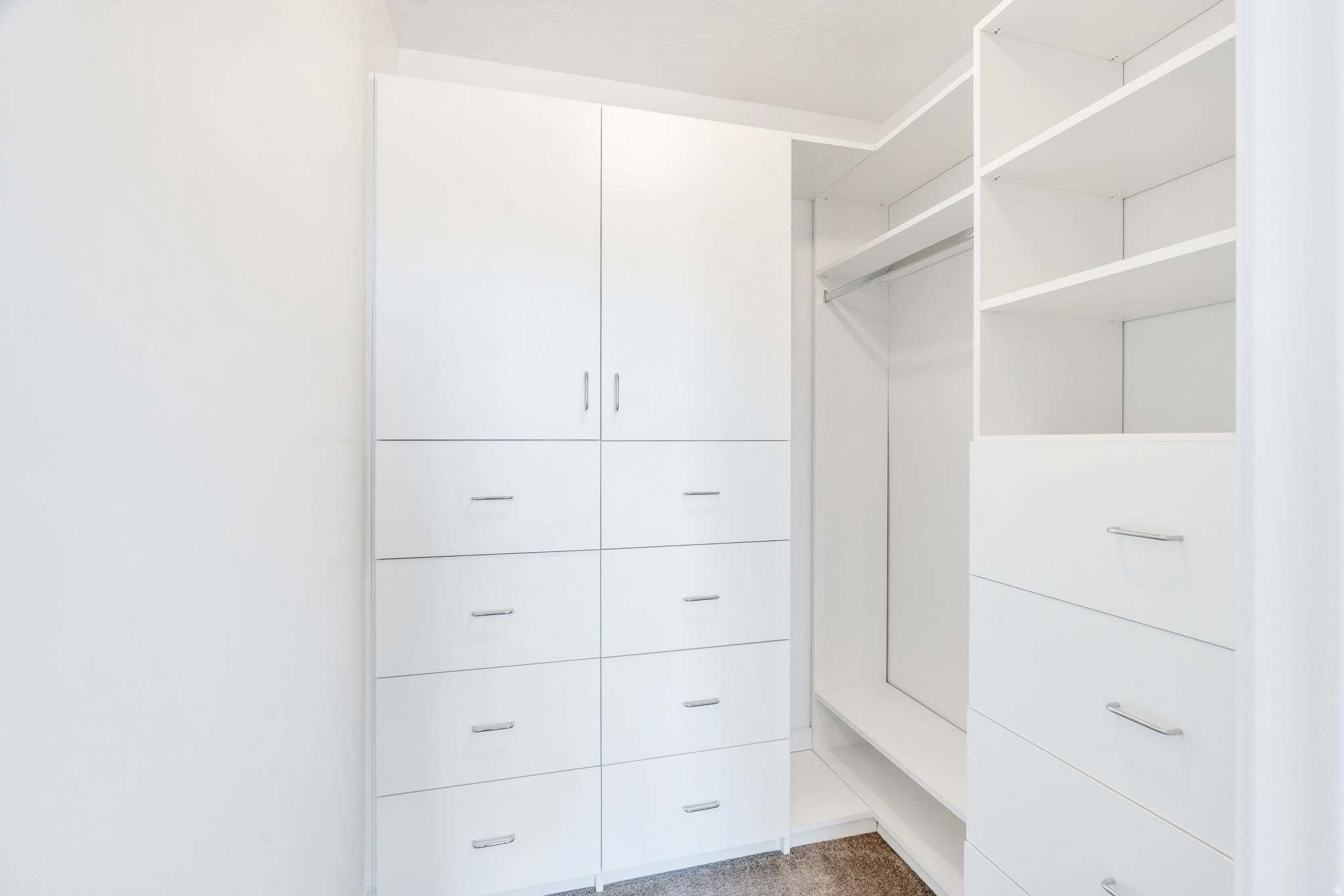SKYVIEW EST - Residential